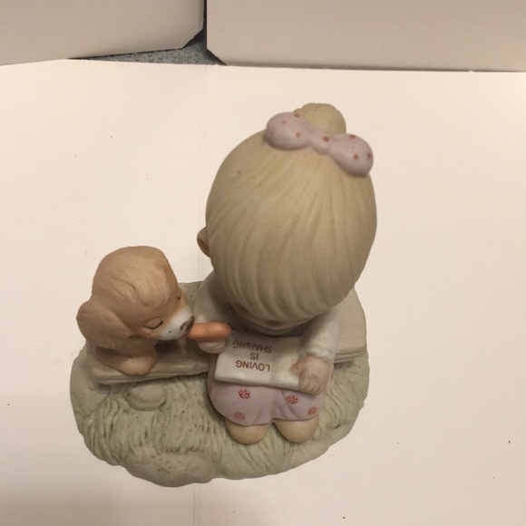 Jonathan and David  Loving is Sharing Figurine 1979 - Picture 3 of 9